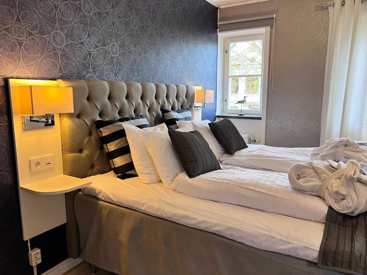 Hotel Wictoria Mariestad Exterior foto