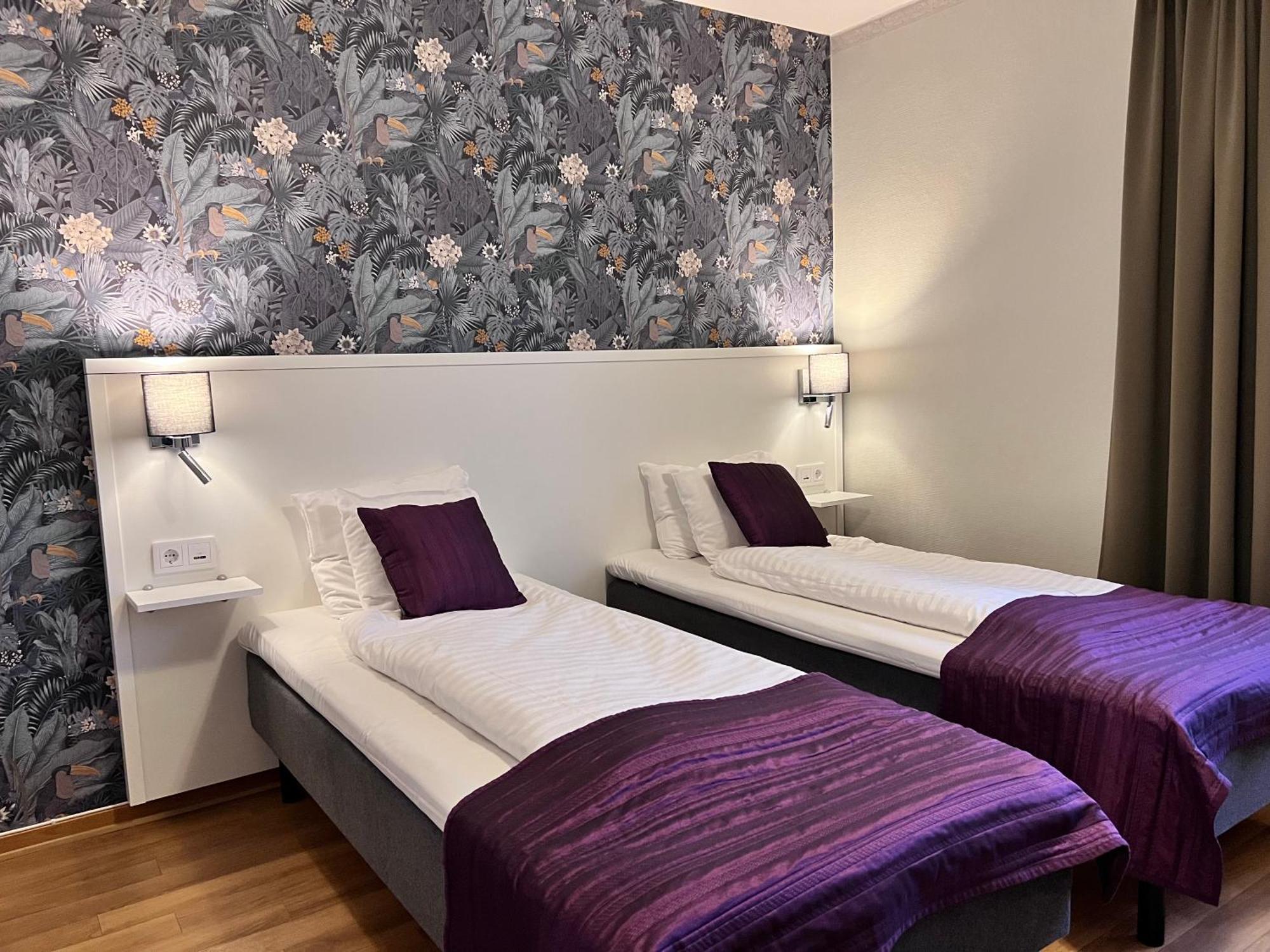 Hotel Wictoria Mariestad Exterior foto