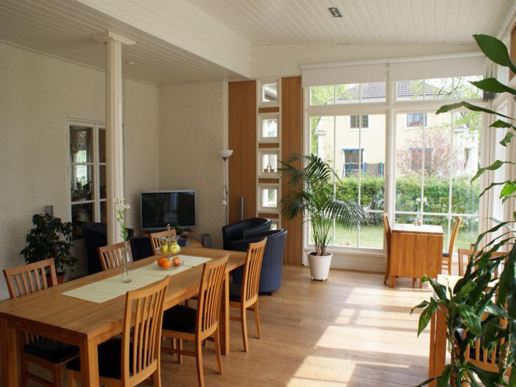 Hotel Wictoria Mariestad Exterior foto
