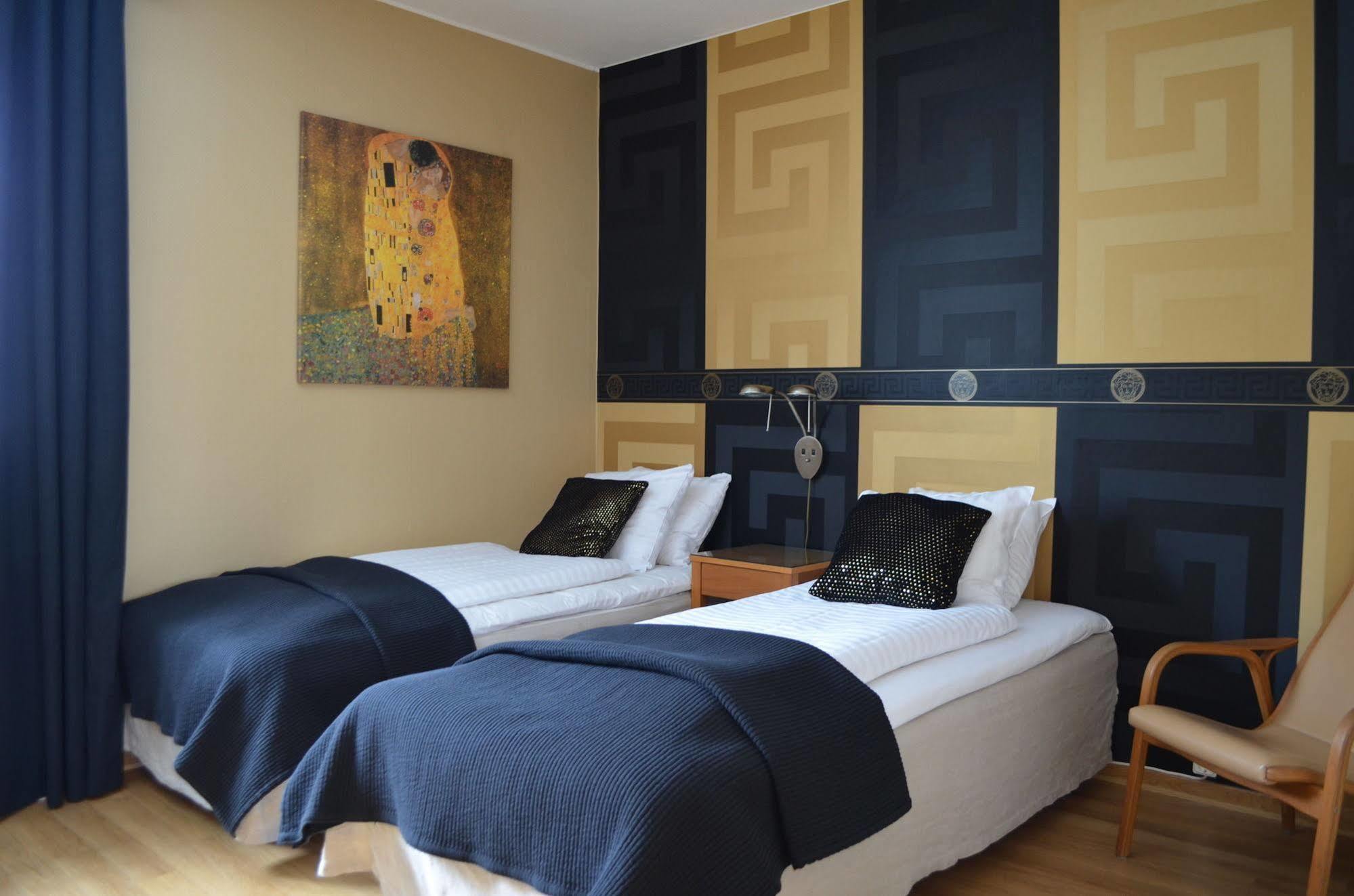 Hotel Wictoria Mariestad Exterior foto