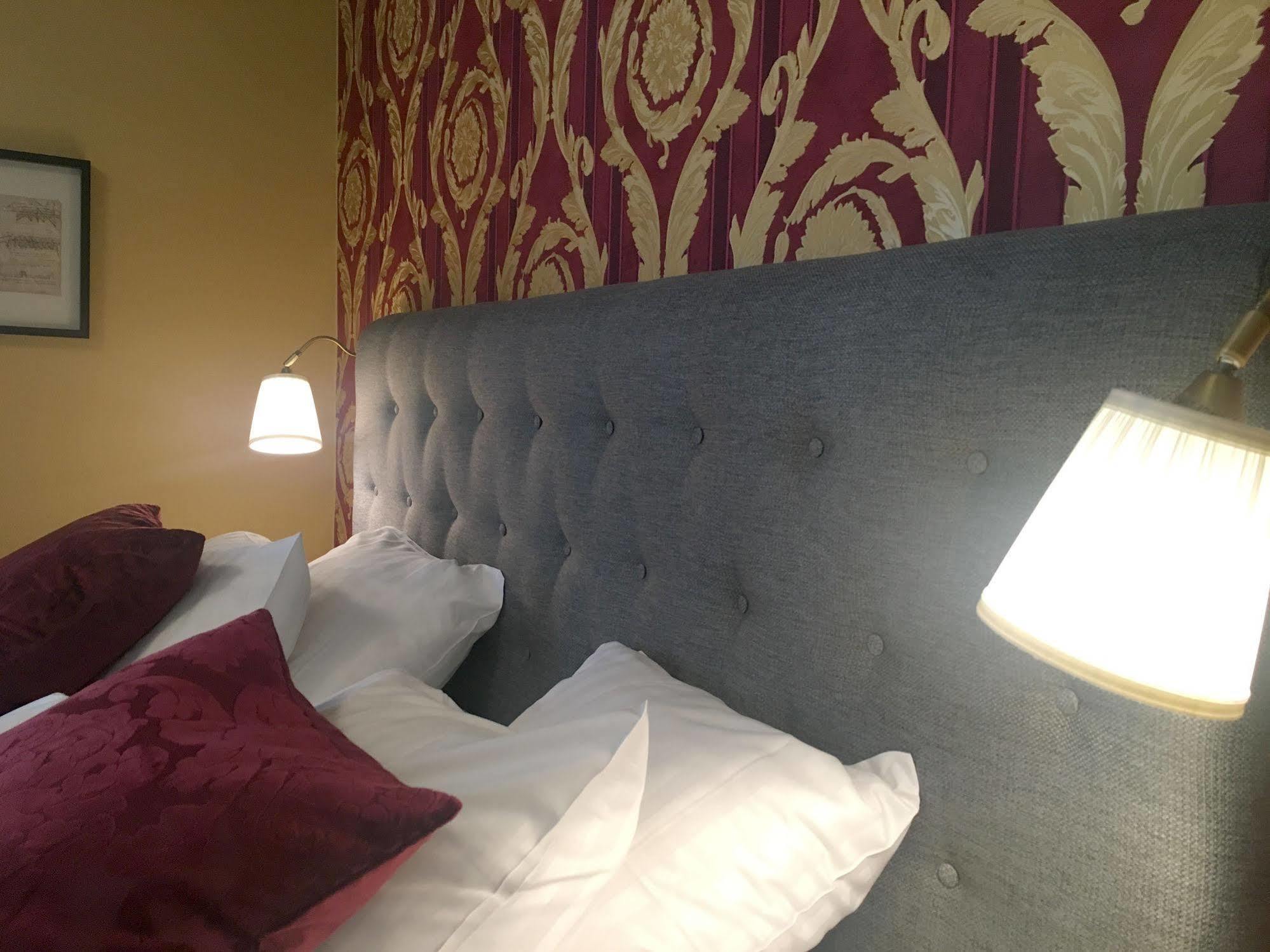 Hotel Wictoria Mariestad Exterior foto